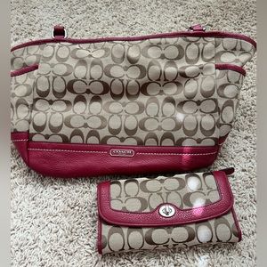 Coach purse and matching wallet